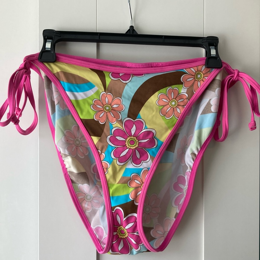 High rise bikini bottoms adjustable flower print